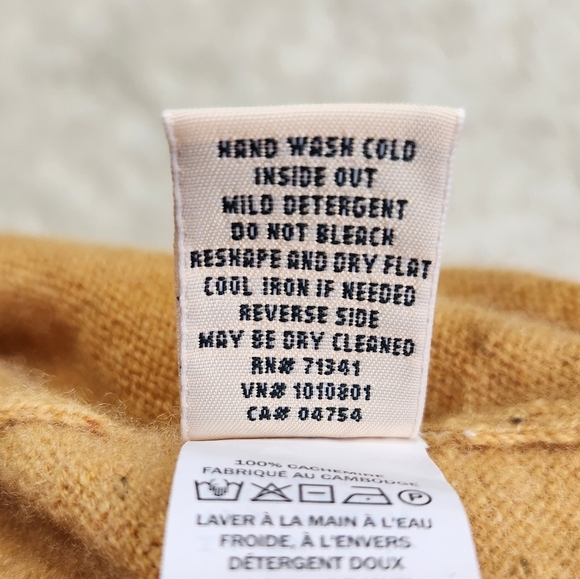L.L. Bean Womens 100% Cashmere Long Sleeve Sweater Toffee Sz Medium Petite - Picture 9 of 9